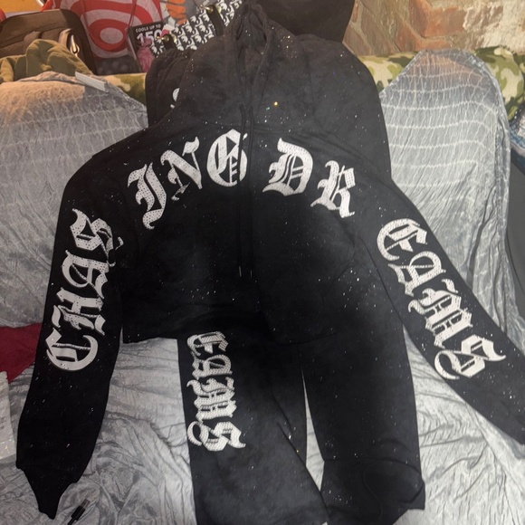 Two piece street wear set - Picture 4 of 4